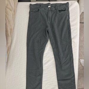 MAGASCHONI Chino Pants.